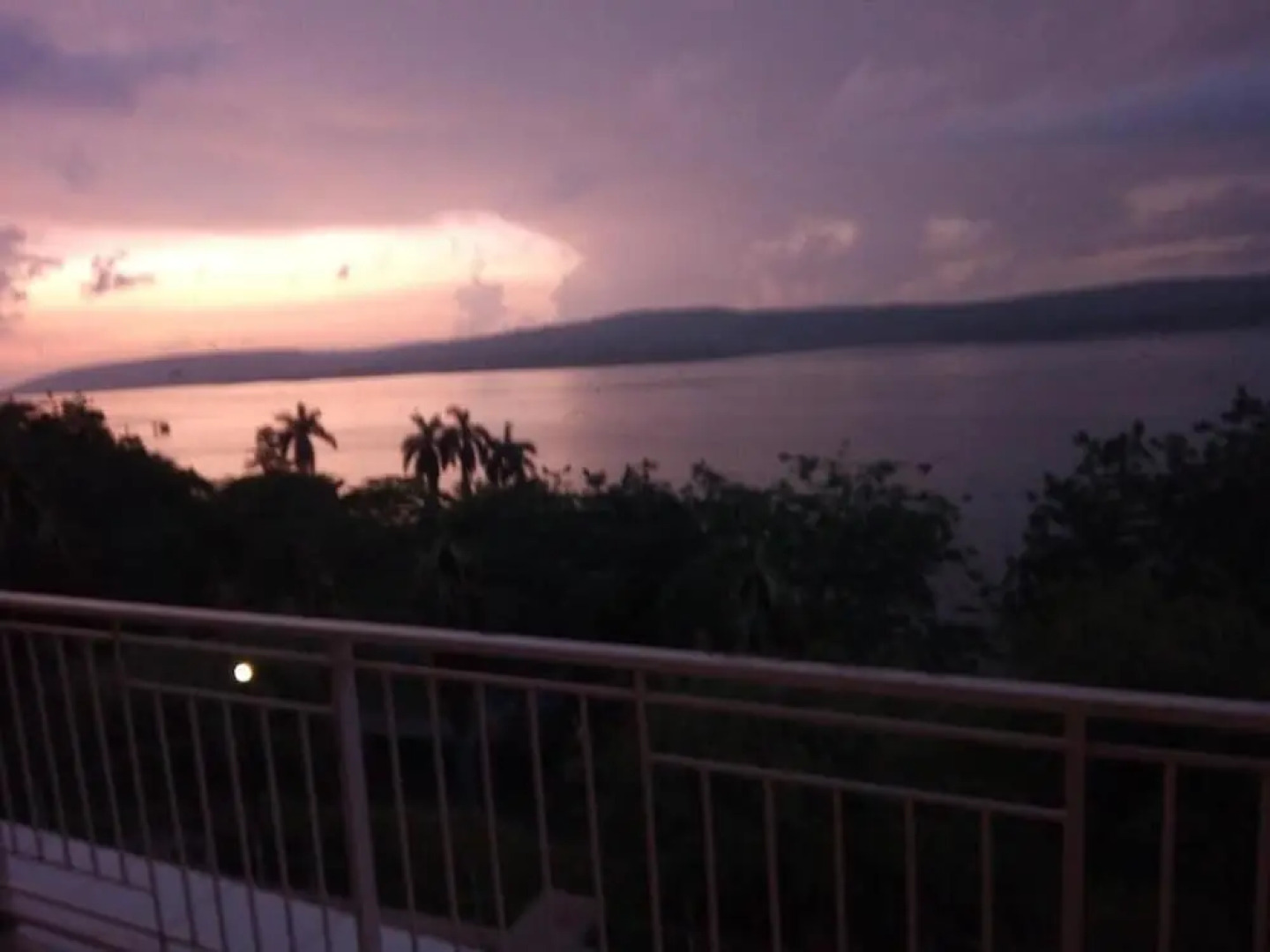 Brisk Hotel Triangle