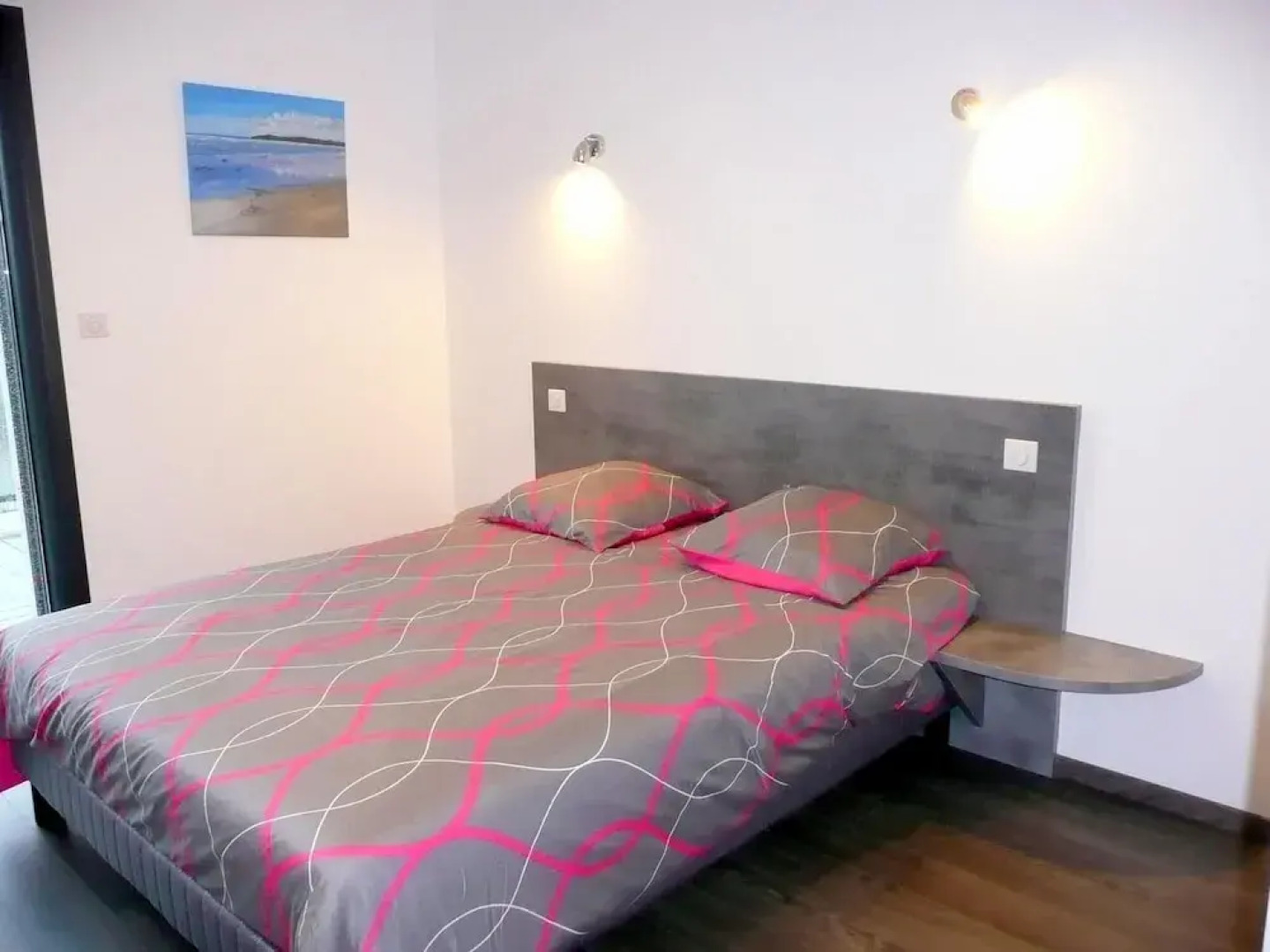 Holiday Home With sea Views, St. Nic