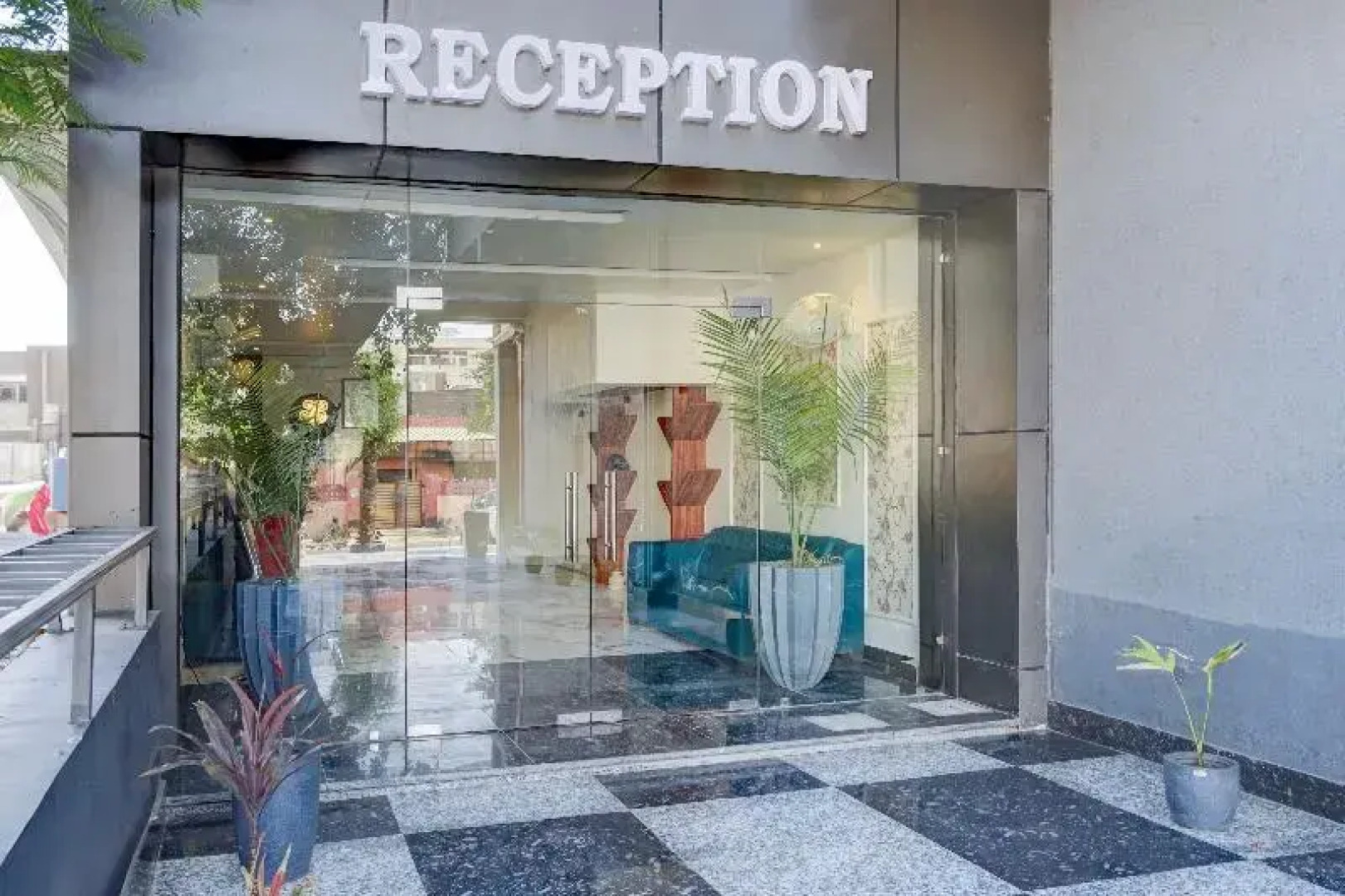 Townhouse 1363 Hotel Lindo Lugar