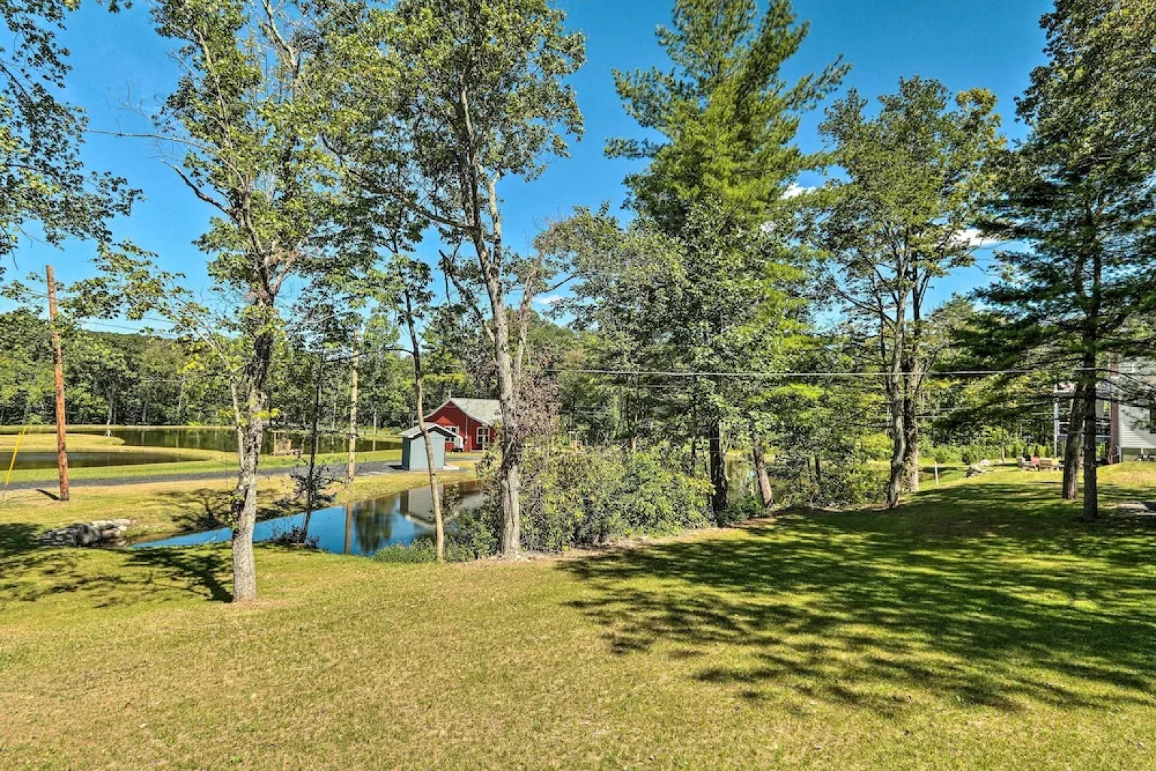 Saylorsburg Retreat: 16 Mi to Ski Resort