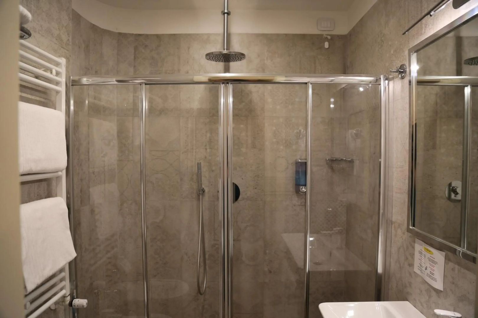 Hotel Santika Mega City Bekasi