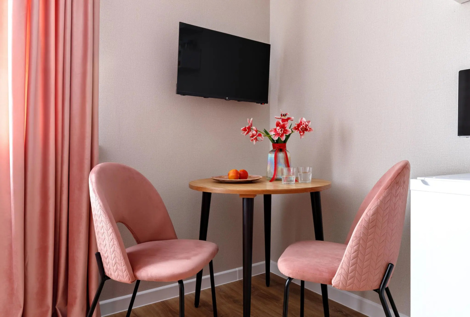 Сутки как дома на улице Героя Пешкова 14/4