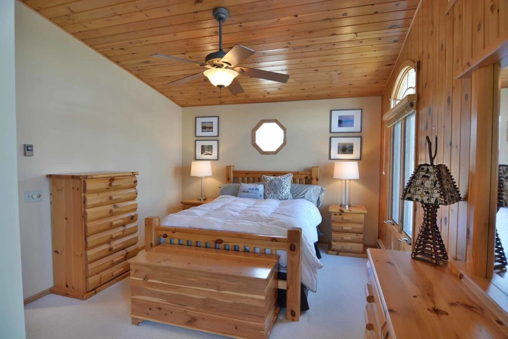 Sunset Shores Retreat 3 Bedrooms 2 Bathrooms Condo