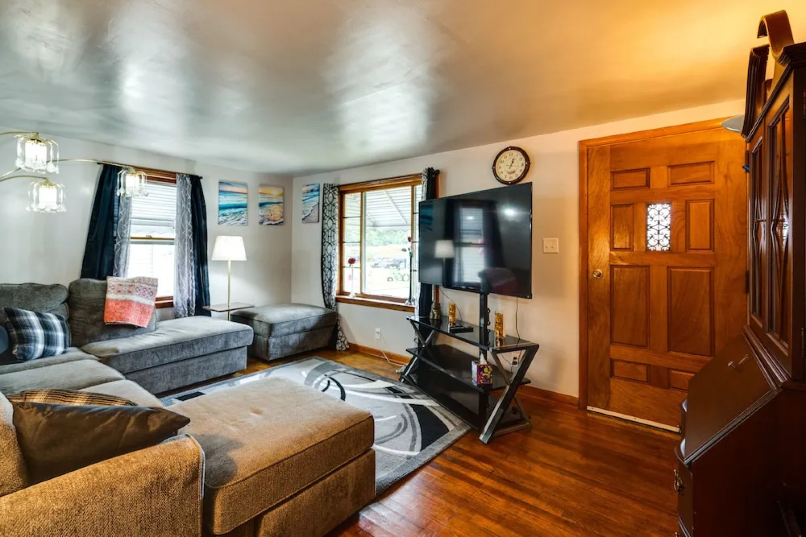 Pet-friendly Ohio Retreat w/ Patio & Fire Pit!