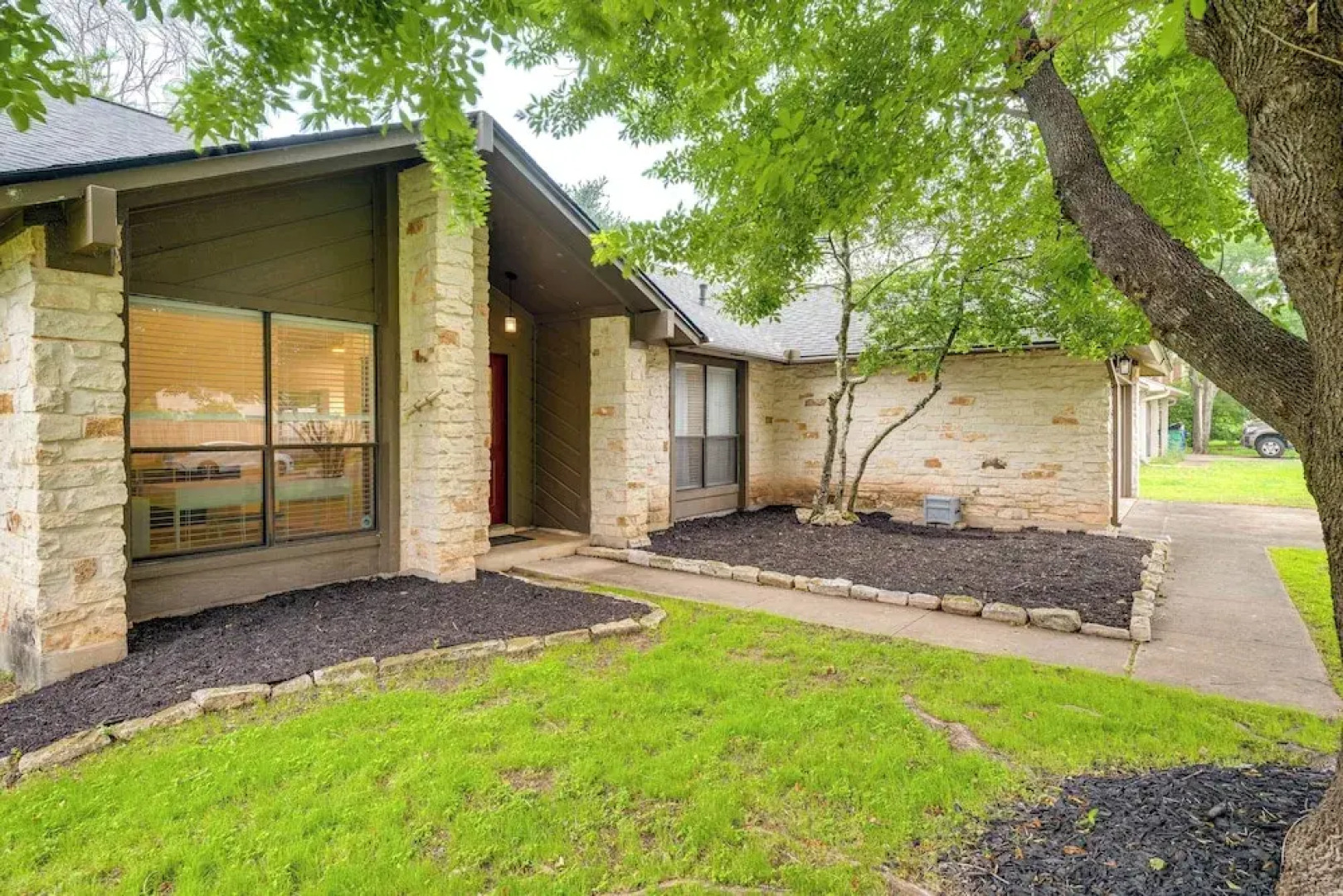 Modern Cedar Park Home: 20 Mi to Downtown Austin!