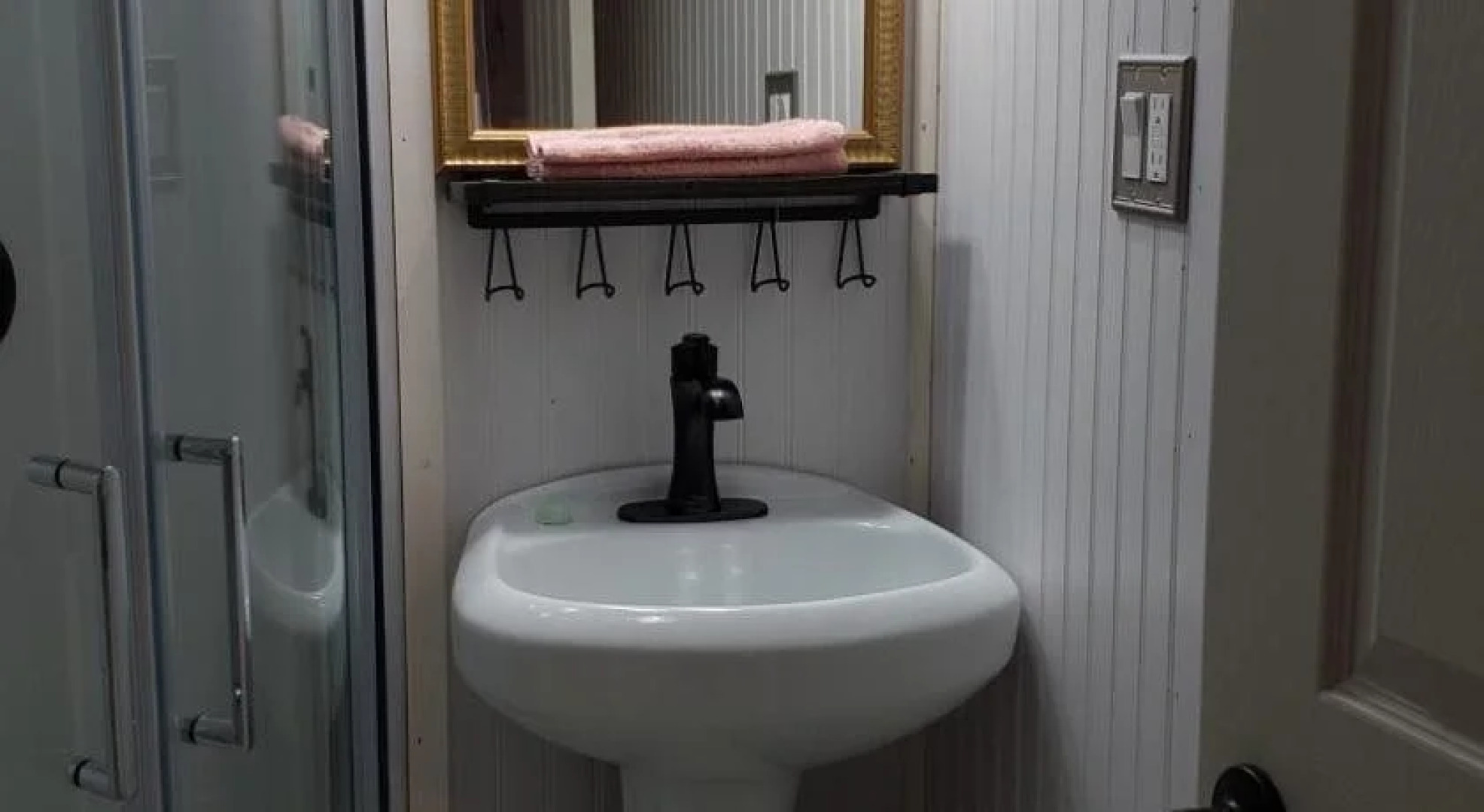 Mooseberry Cabin, Willow AK