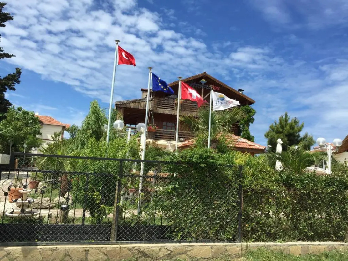 Hamsilos Tatil Koyu & Apart Hotel