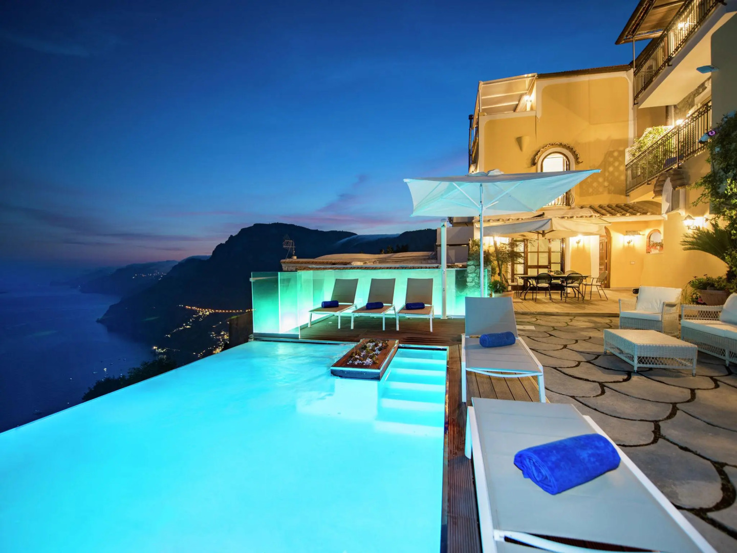 Villa in Nocelle With Amalfi Coast Views