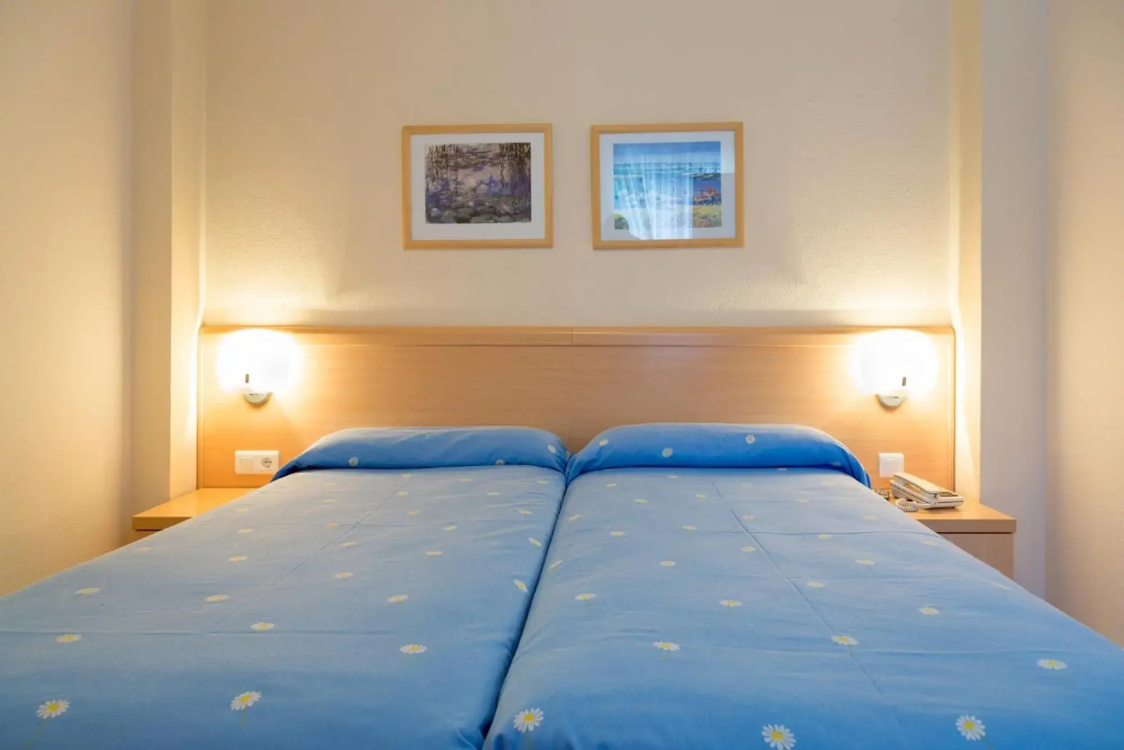 Los Arces de Isla Hotel & Apartamentos