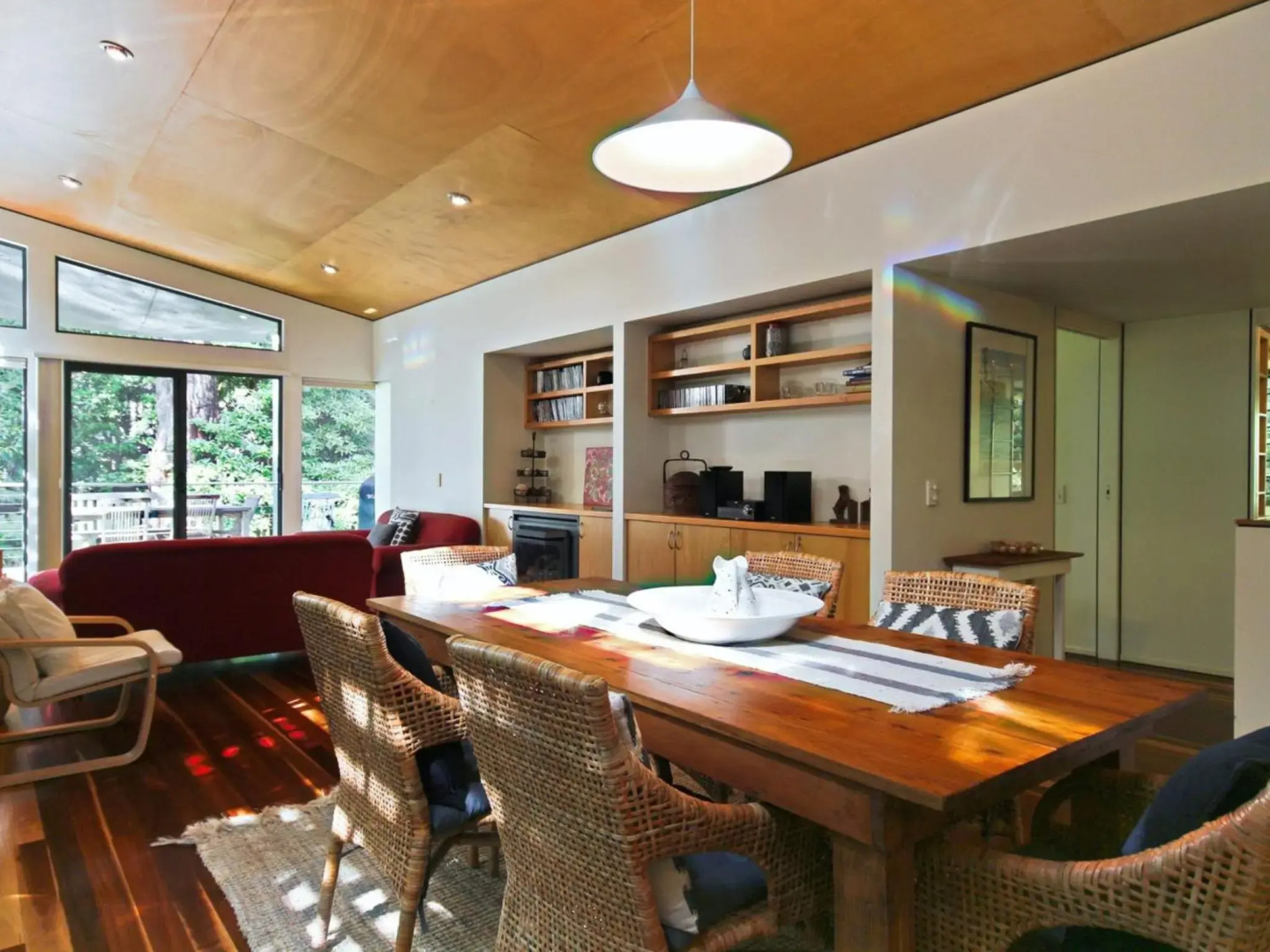 Hyams Retreat 4pm Check Out Sundays