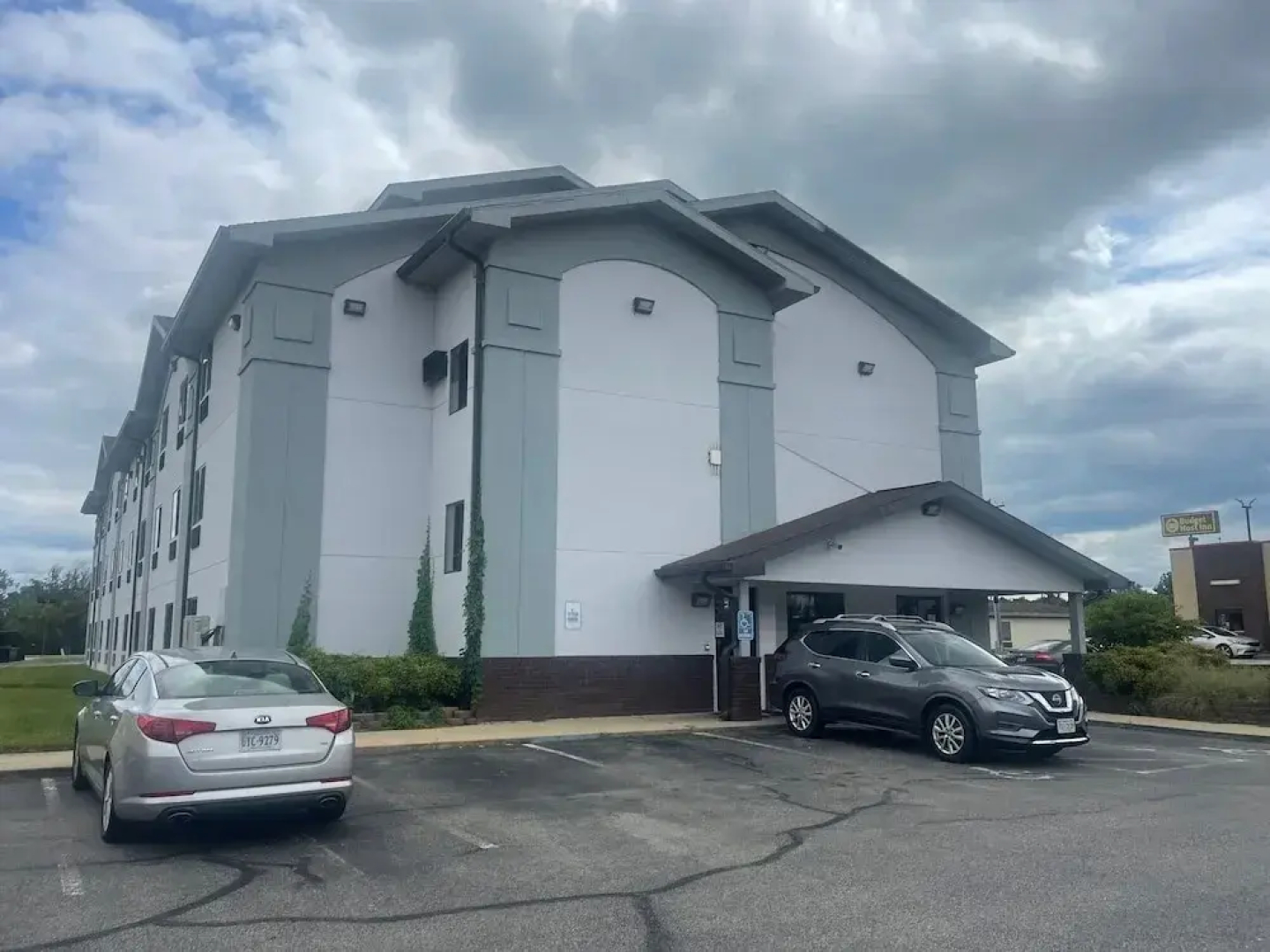Super 8 Danville VA