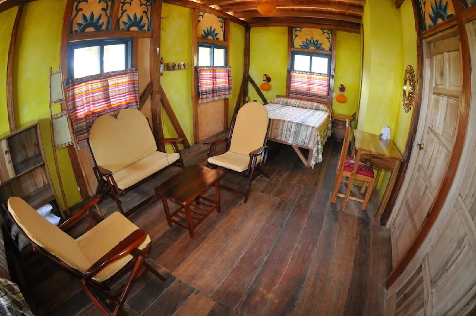 Azuluna Ecolodge