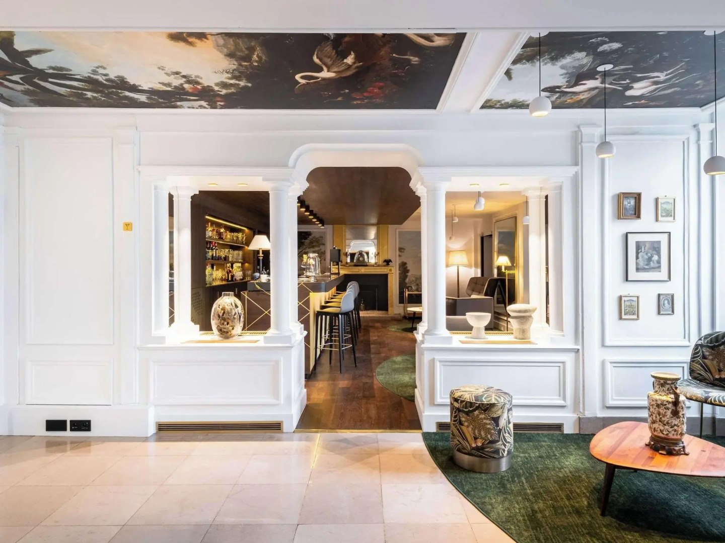 Aigle Noir Hotel Fontainebleau -  MGallery Collection