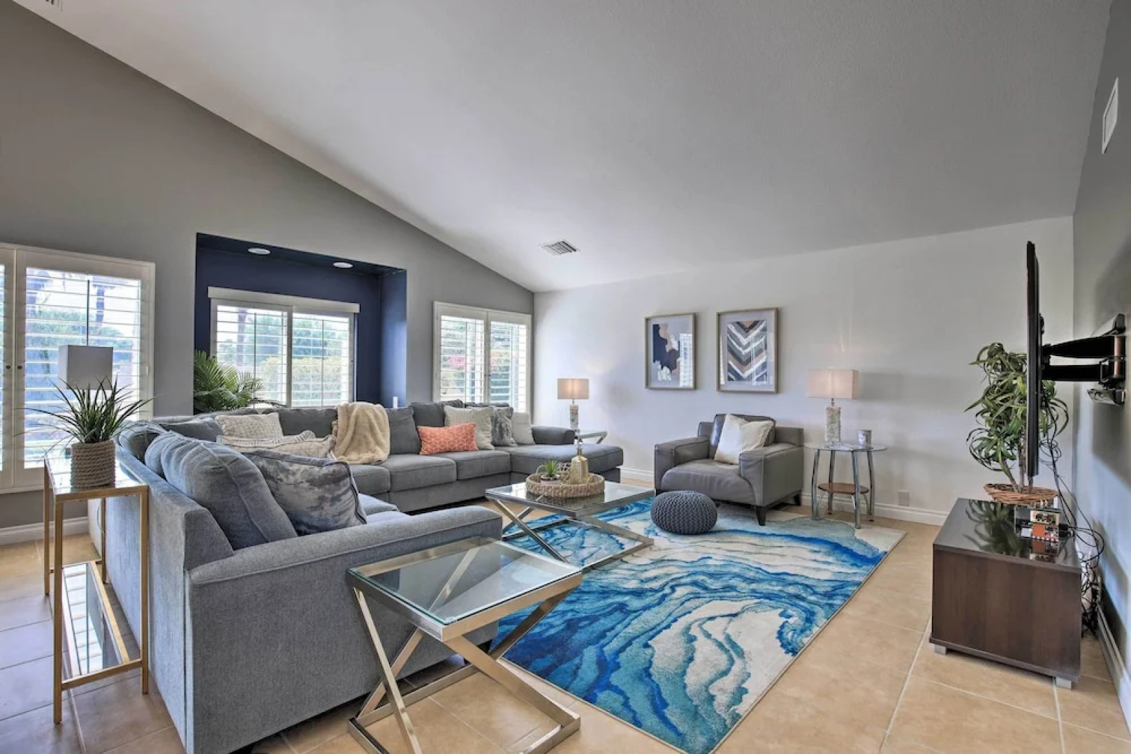 Upscale Palm Desert Oasis w/ BBQ - Near Golf!