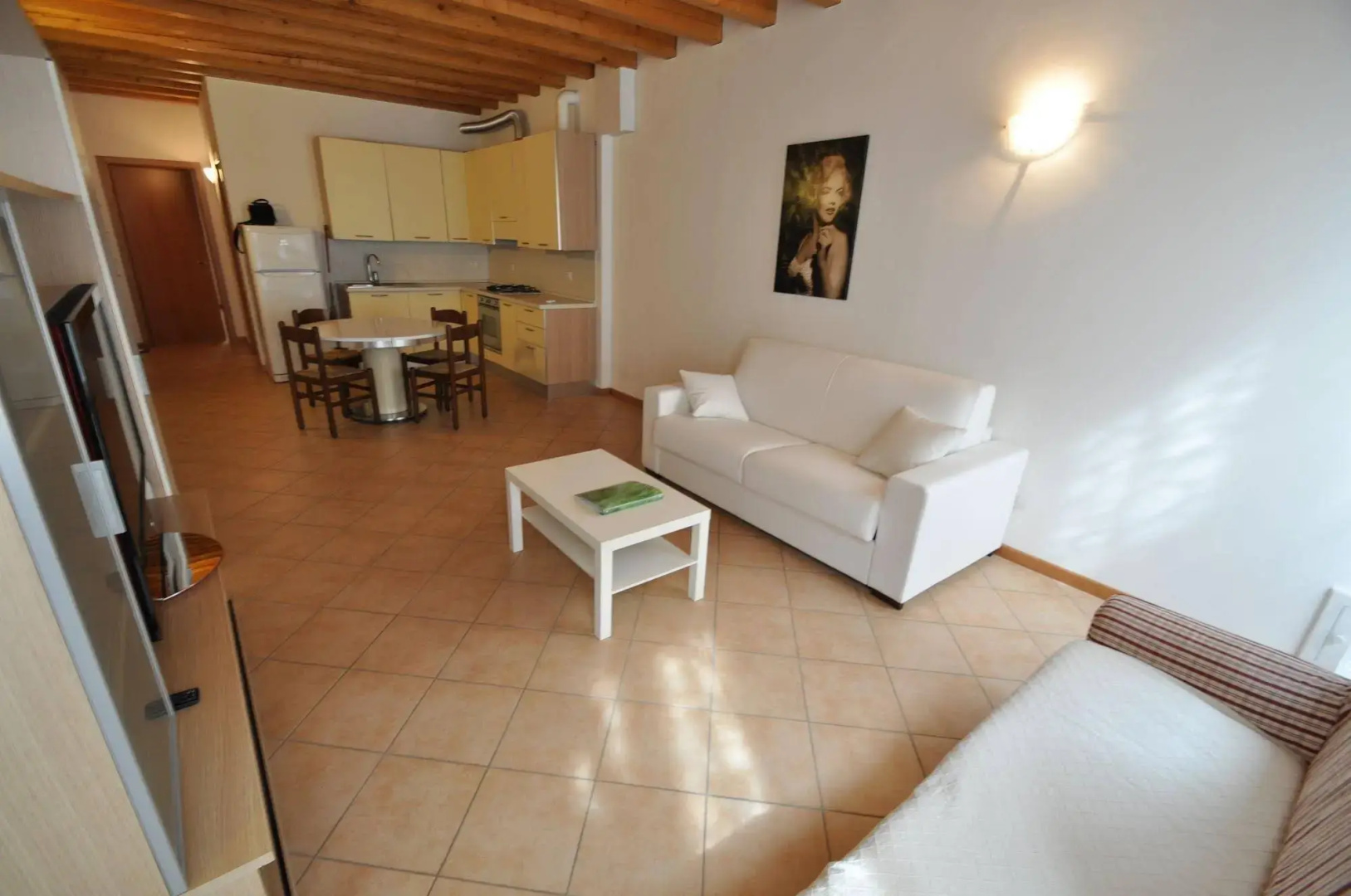 Aromi Piccolo Hotel