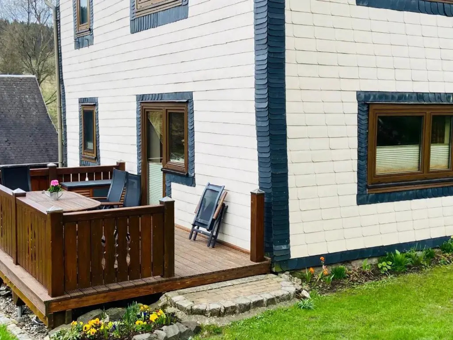 Ferienhof Alte Wildmeisterei - Fewo Gartenblick