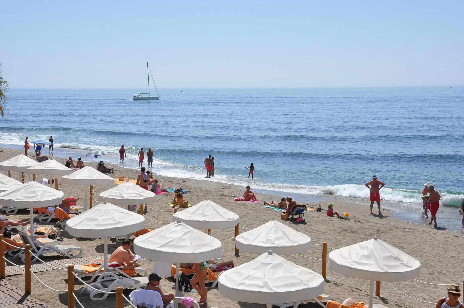 Apartamentos Mediterraneo