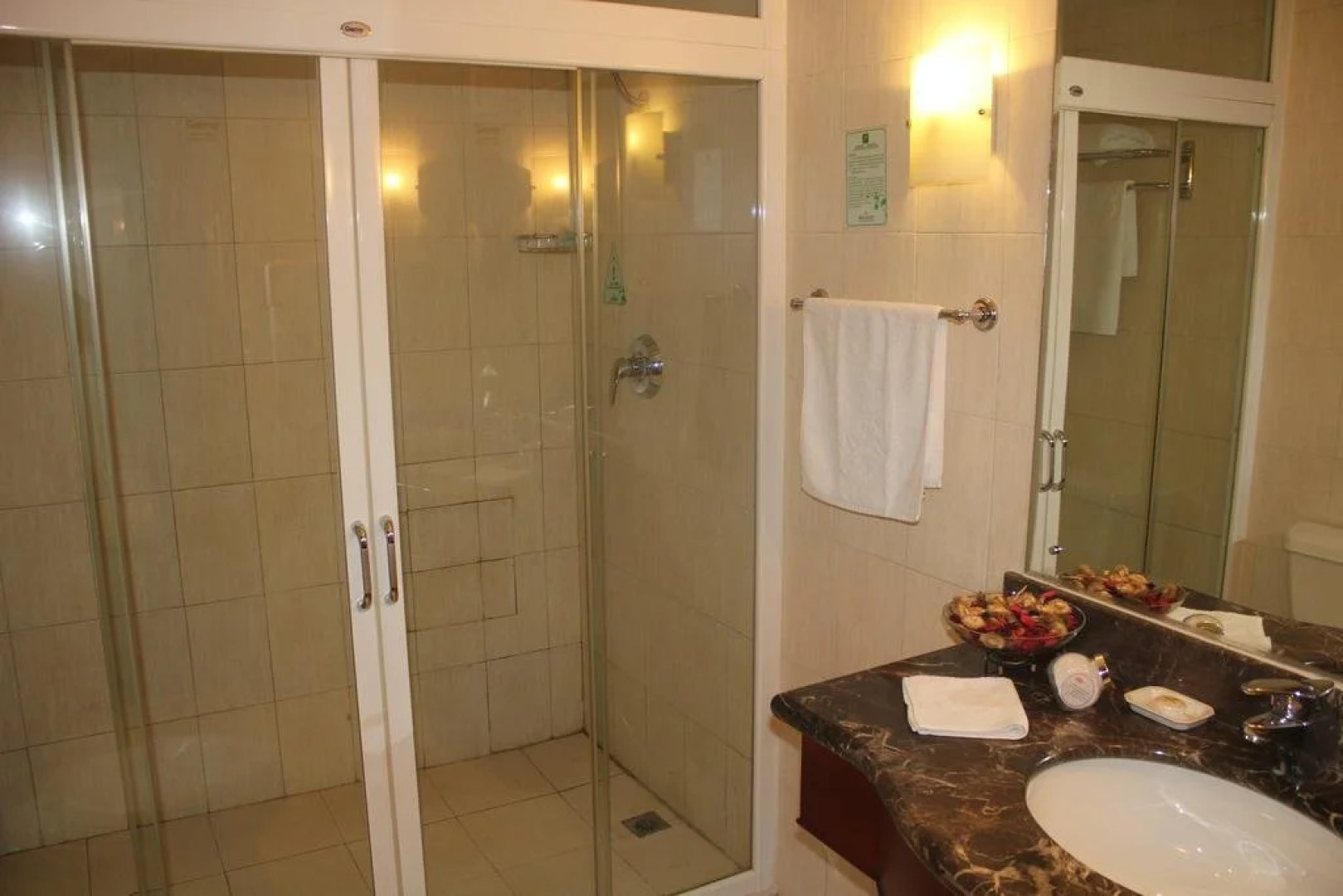 Guangyuan Dingshan Hotel