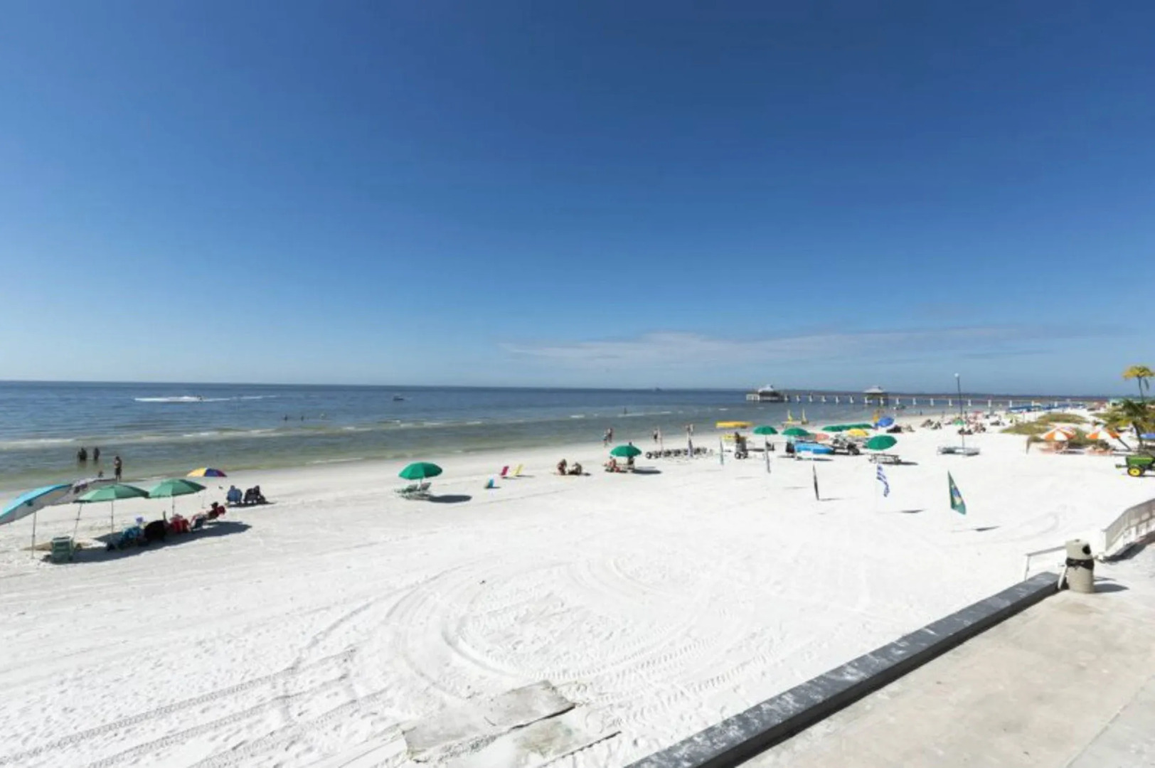 Pierview Hotel and Suites