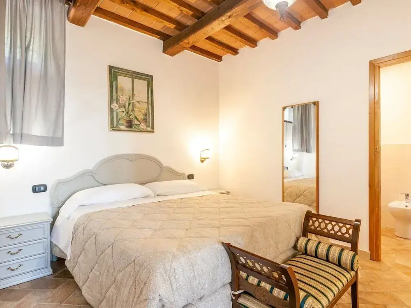 Villa in Lisciano Niccone With Pool & Nature