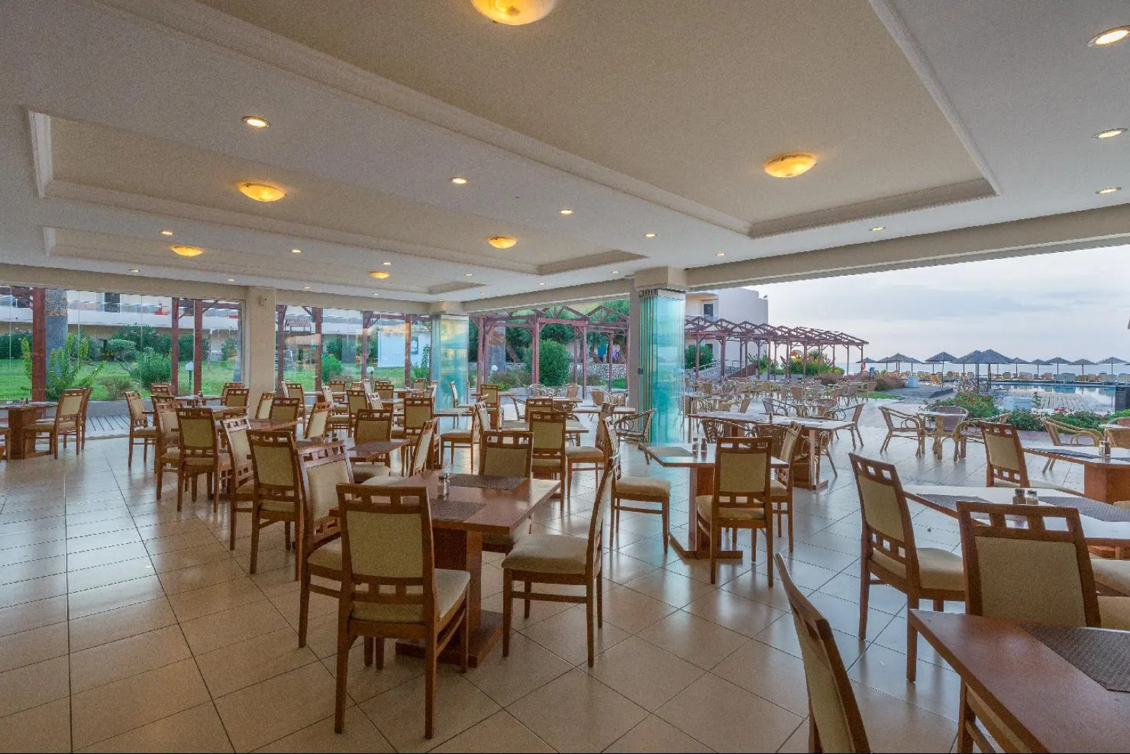 Отель Paralos Rodos Lifestyle