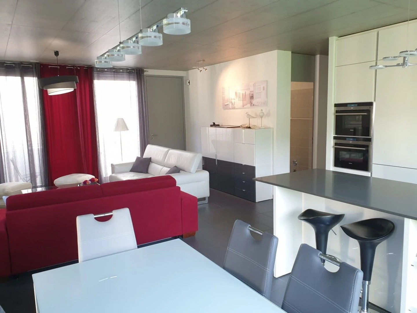 Vevey Elite 3 Bedroom Apartment
