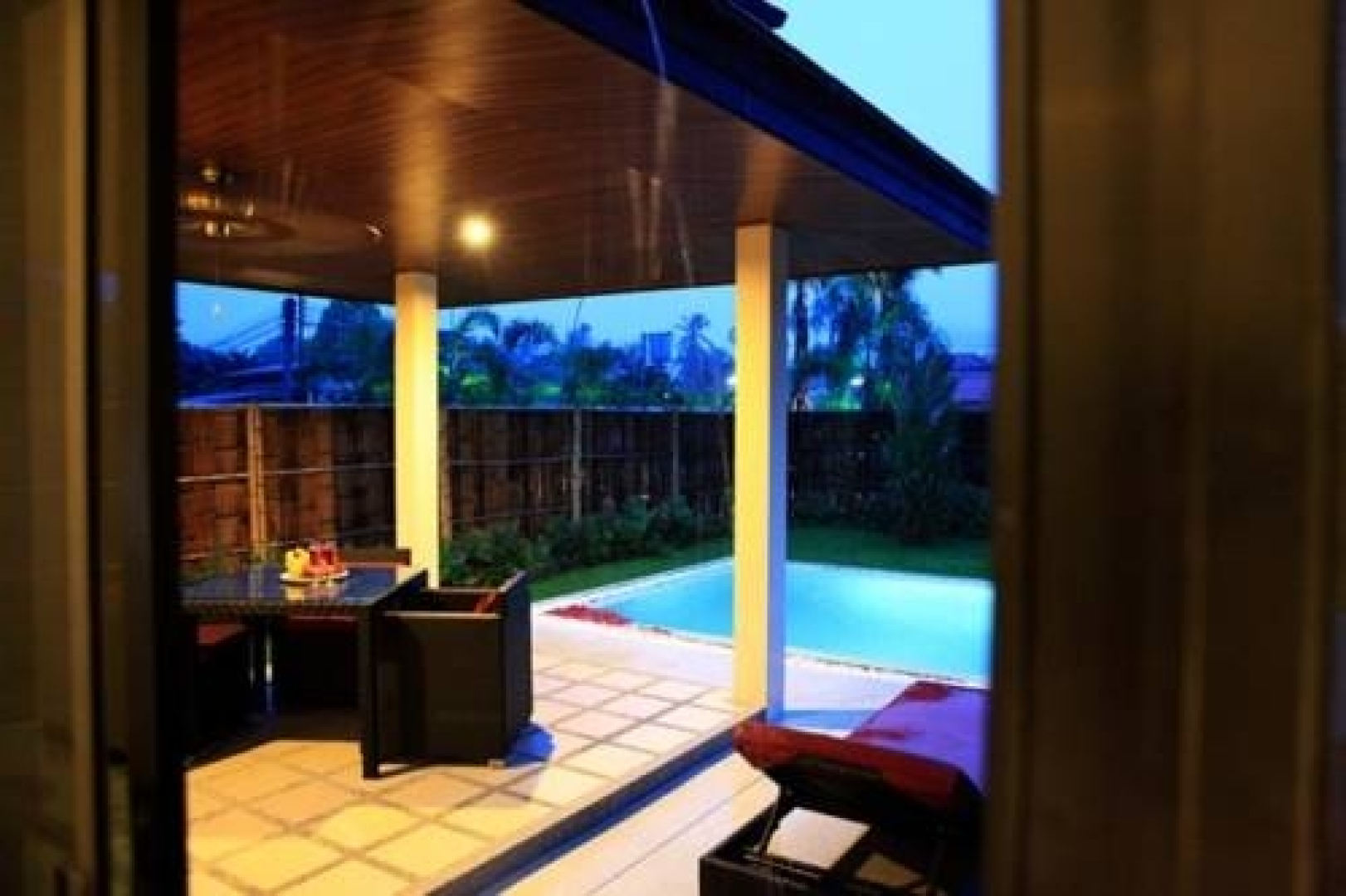Phuket Pool Residence