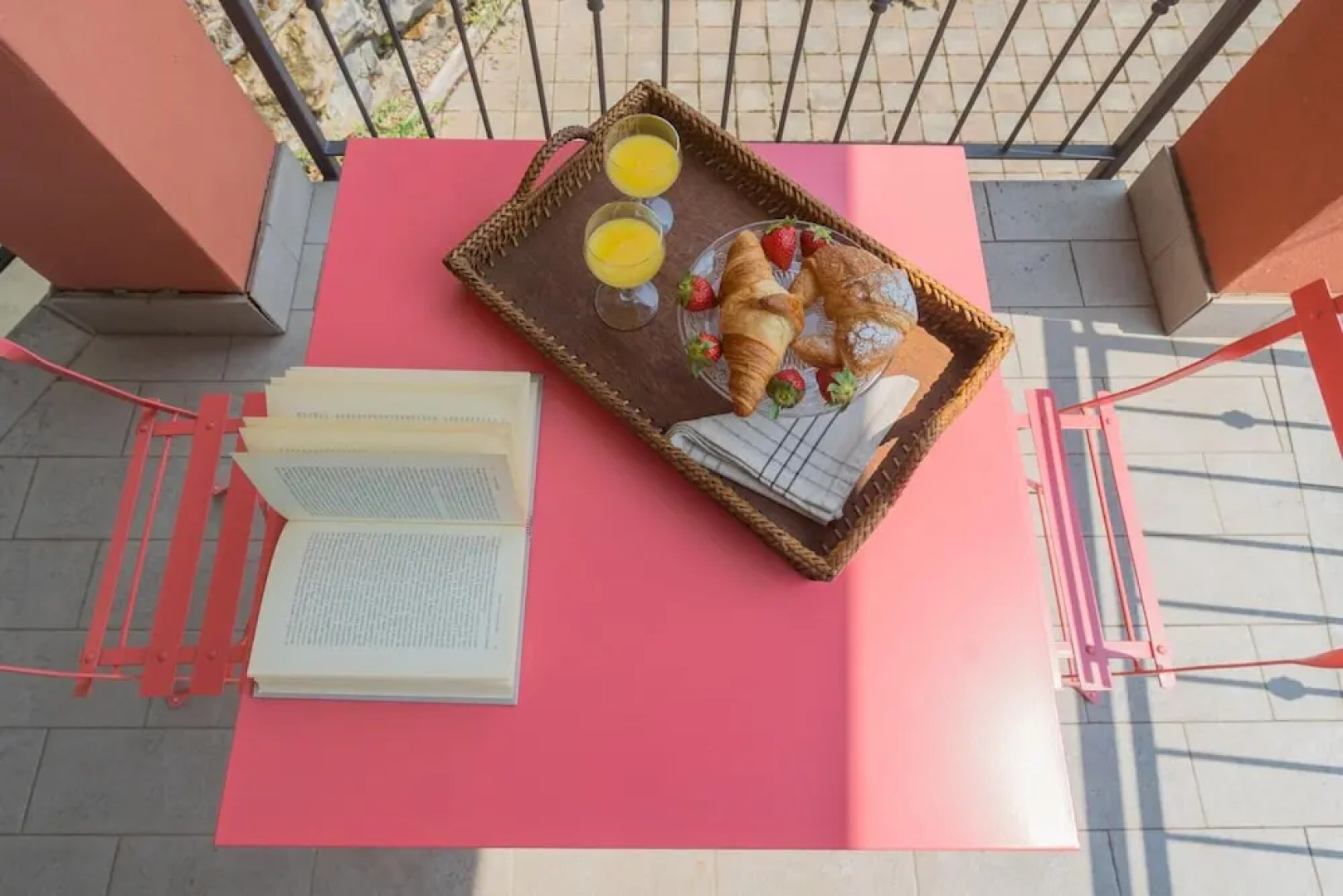 Blue Bliss Apartment