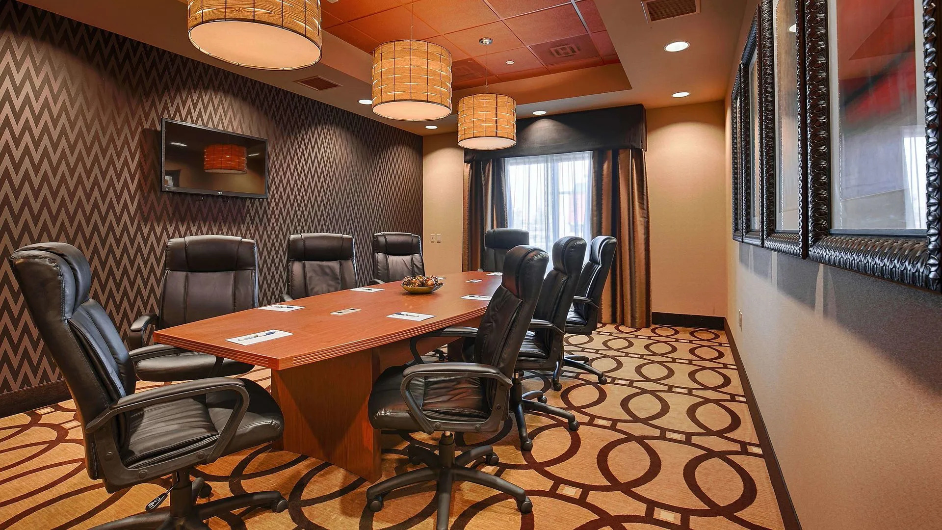 Best Western Plus Tupelo Inn & Suites