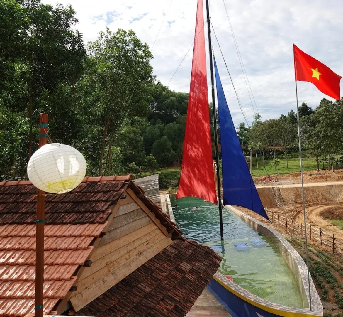Nguyen Shack Phong Nha Eco Resort