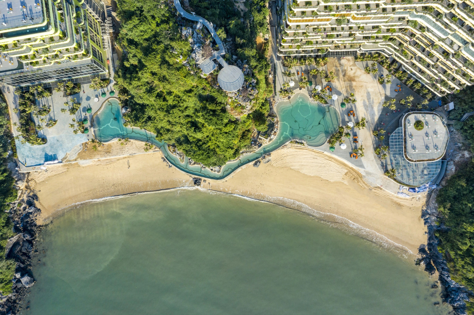 Курортный отель Wyndham Grand Flamingo Cat Ba Resort