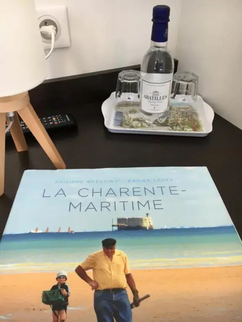 Les Bains Boyardville Hotel Et Restaurant