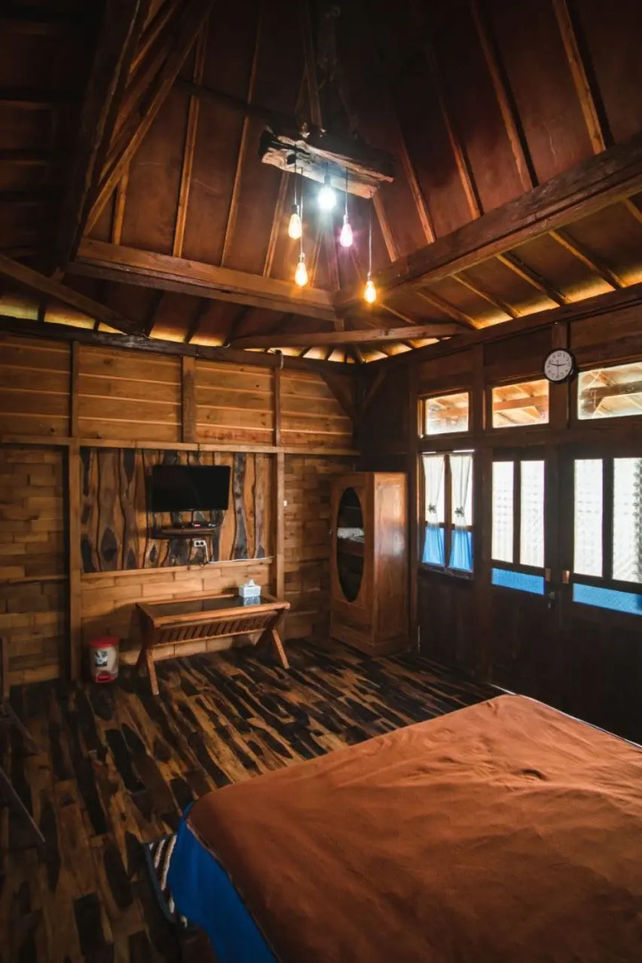 Singgasana Villa & Resto by ZUZU