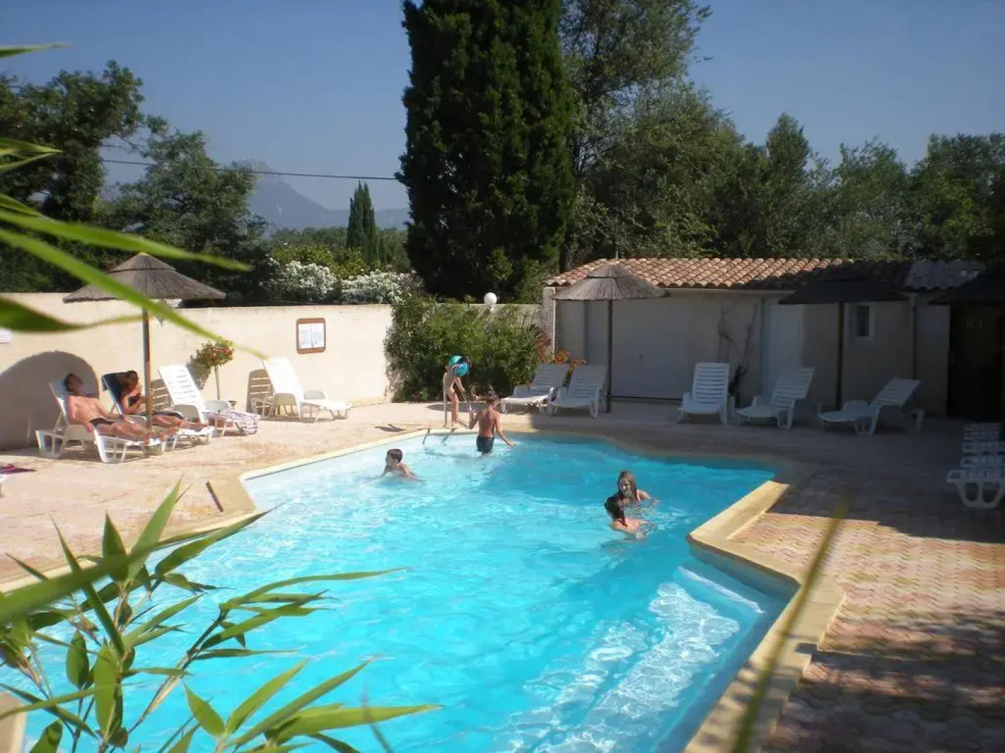 Eco-Lodge Lou Pantaï