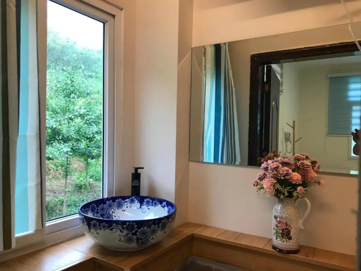 Enshi Grand Canyon Chunlun Farmstay