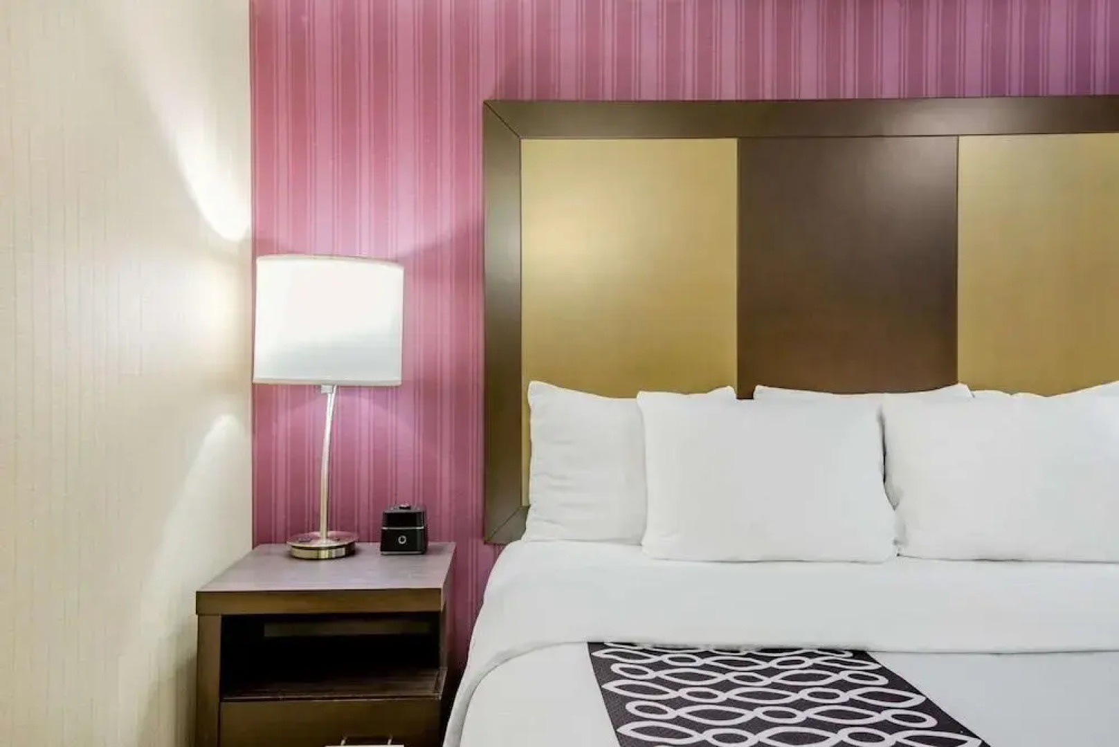 La Quinta Inn & Suites By Wyndham Newark - Elkton