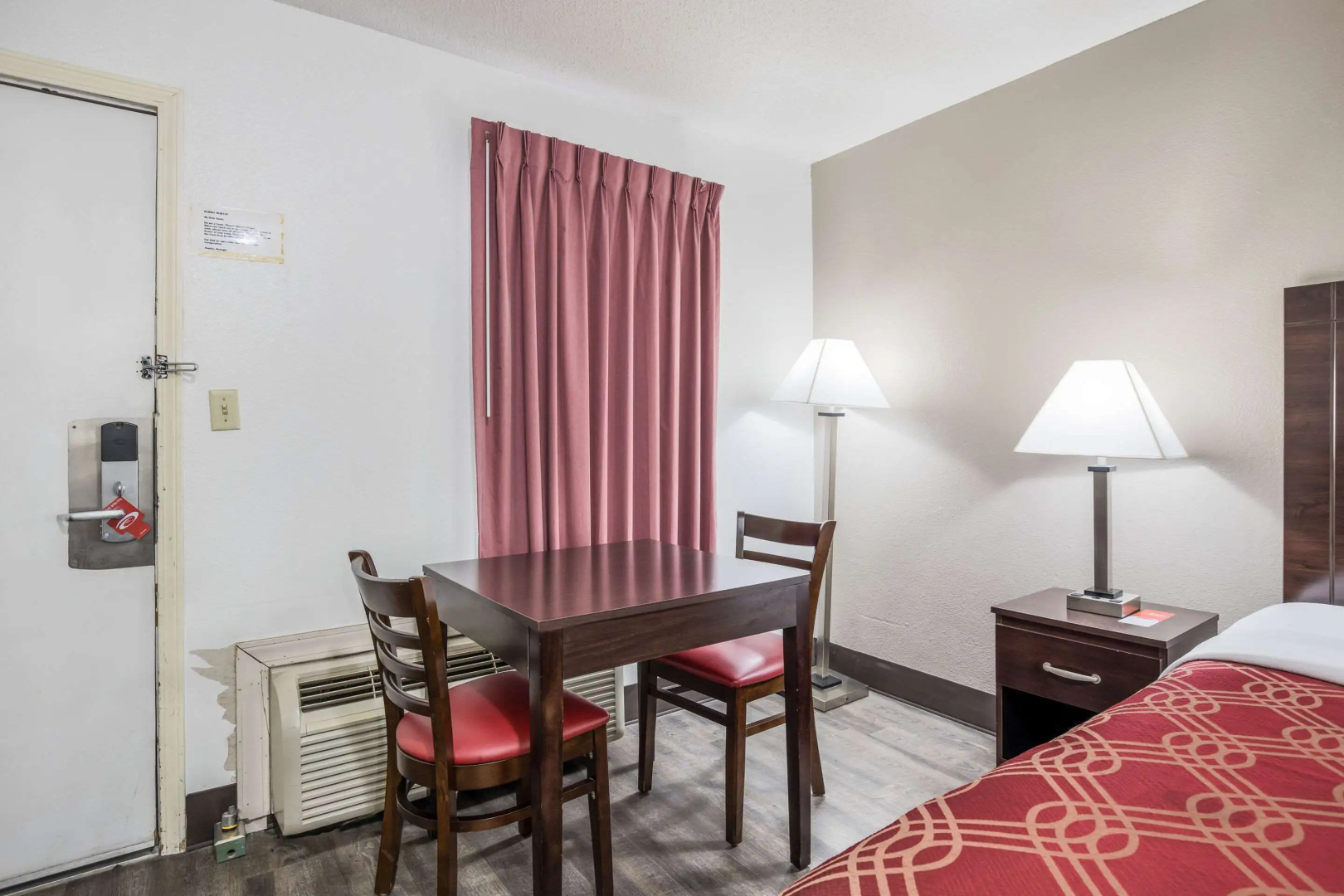 Econo Lodge Cameron