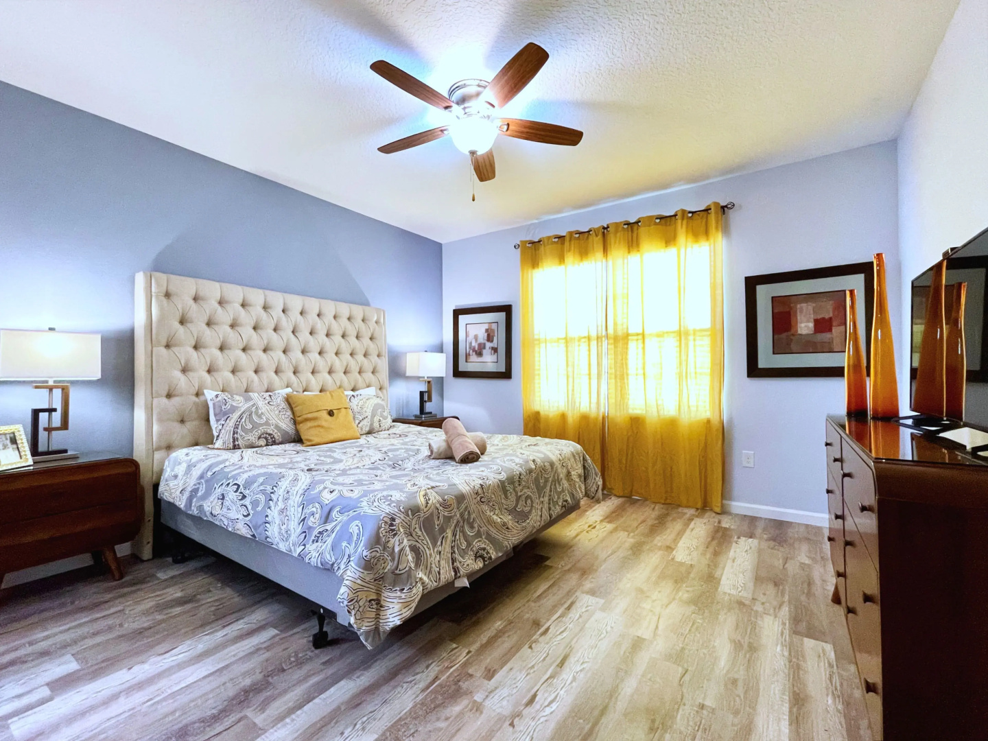 Huge10Bd Spa Gm Pool Solterra-5252OA, Davenport, US