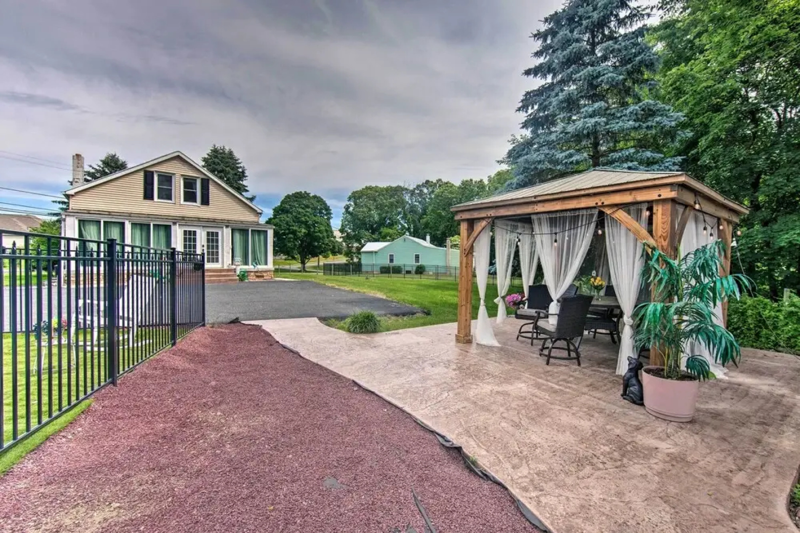 Spacious Retreat w/ Pool ~ 2 Mi to Hershey Park!