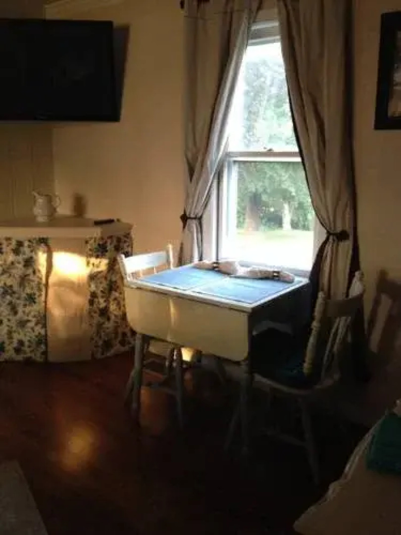 Sams Cottage on the Greens