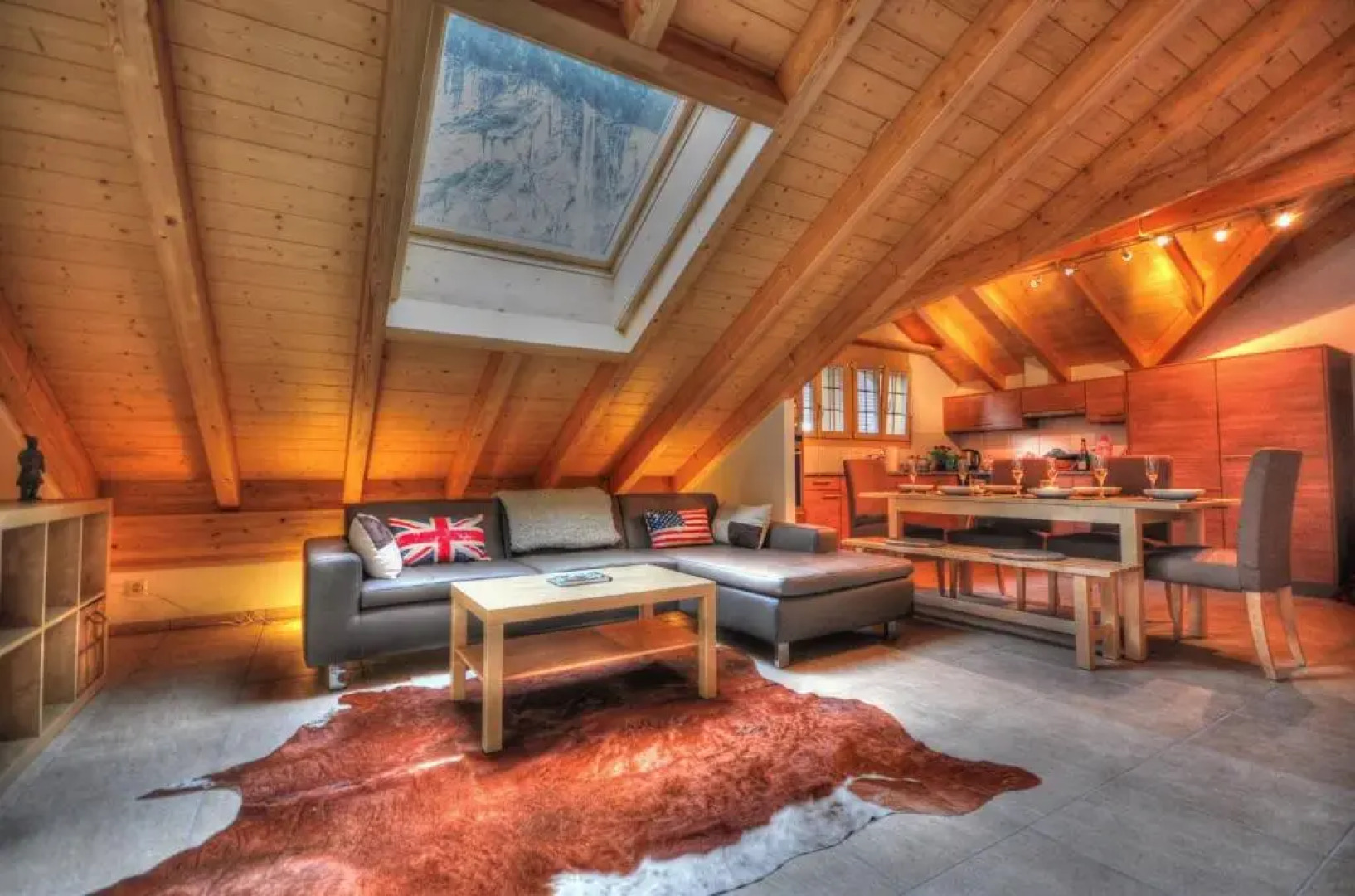 Luxury Penthouse Apartment