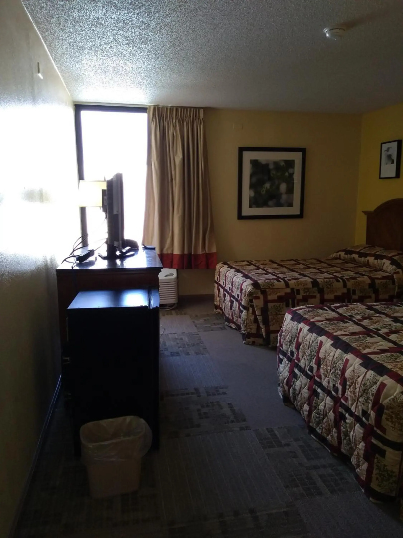 Red Carpet Inn