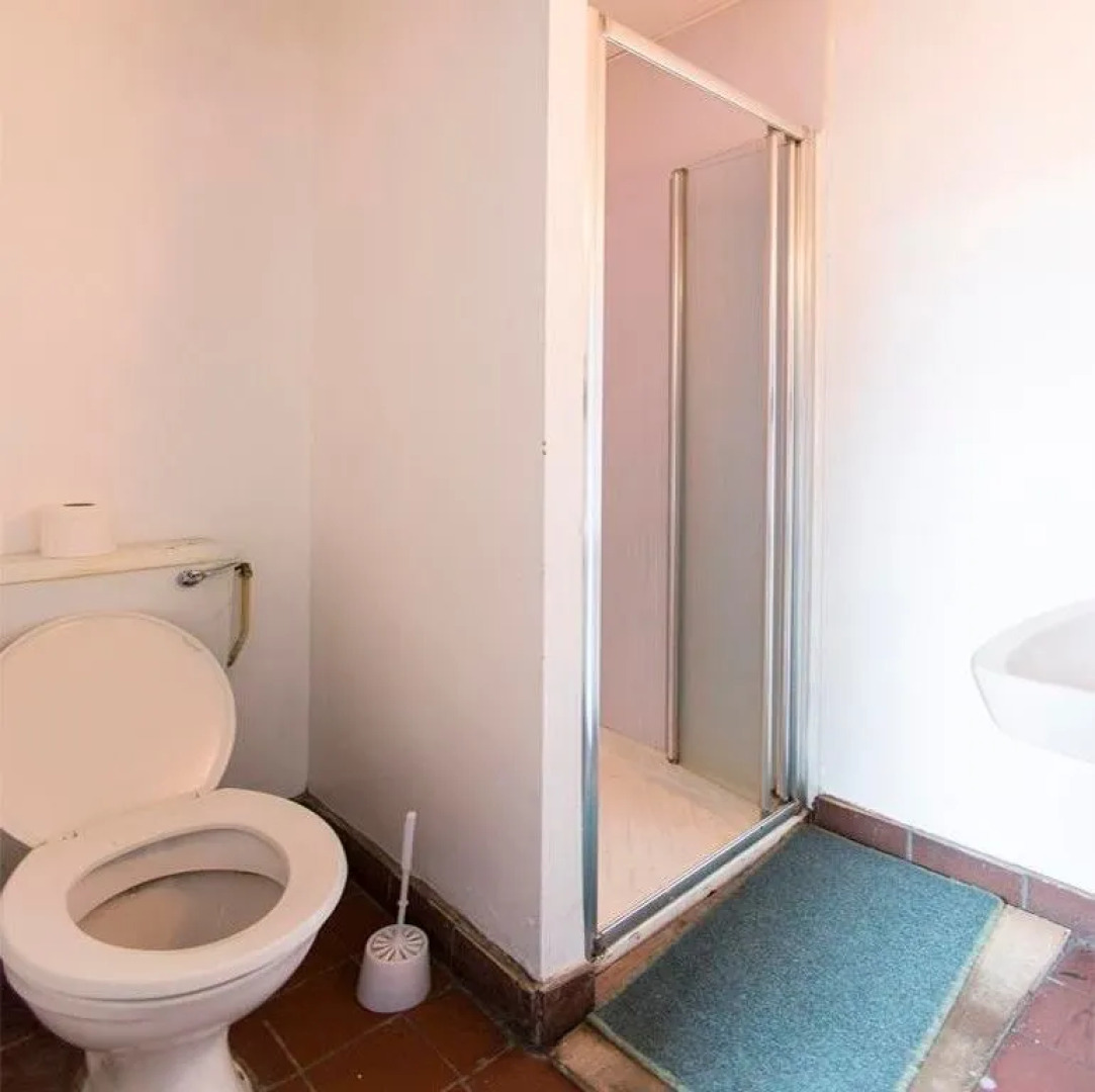 Backpackers D1Hostel