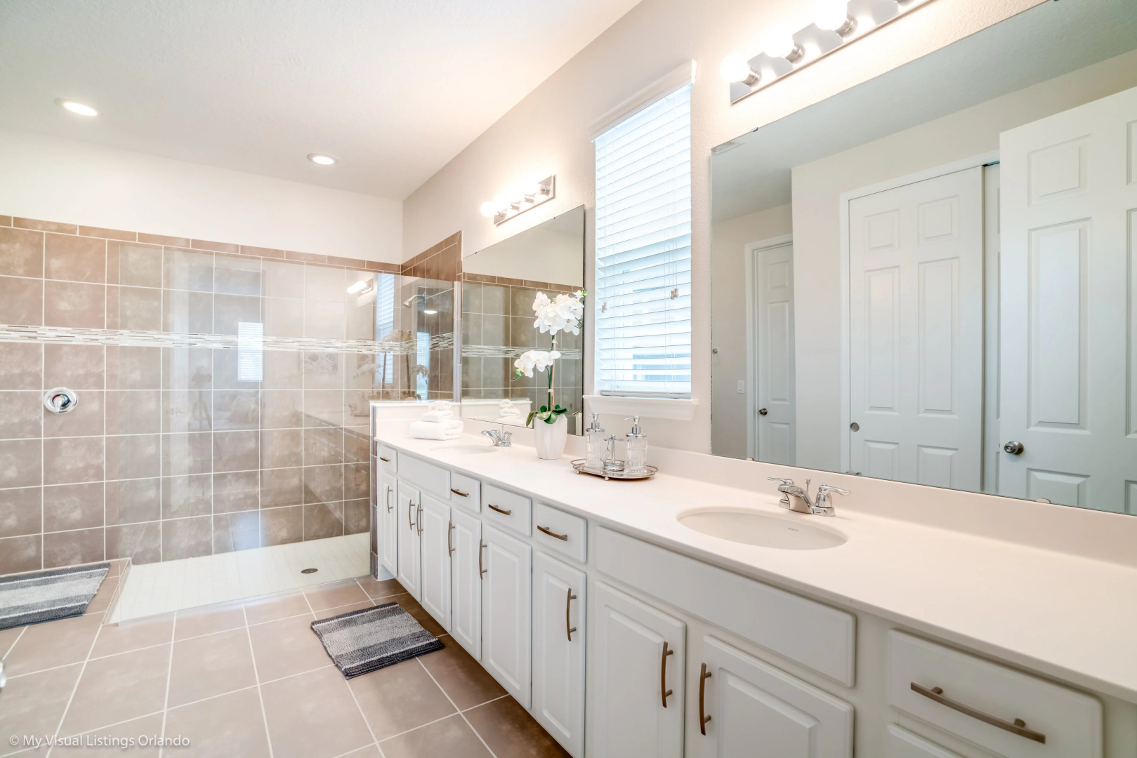 1719CVT Orlando Newest Resort Community Home