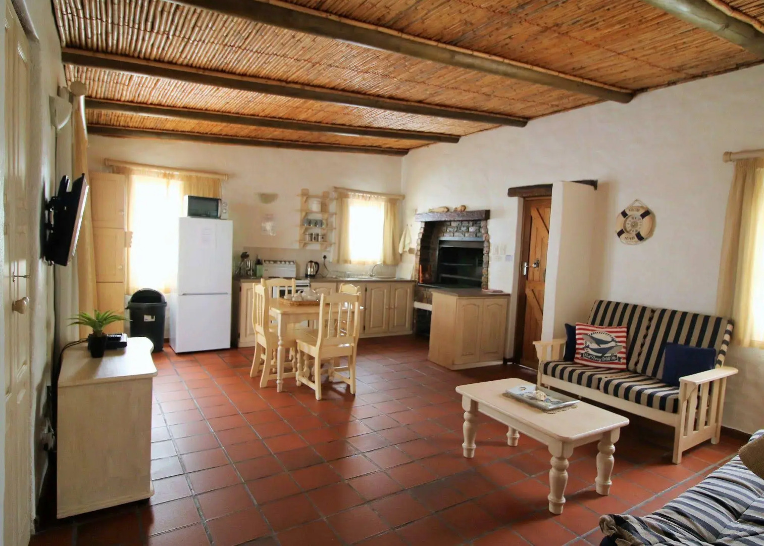 Baywatch Villa Guest House and Self Catering Accommodation