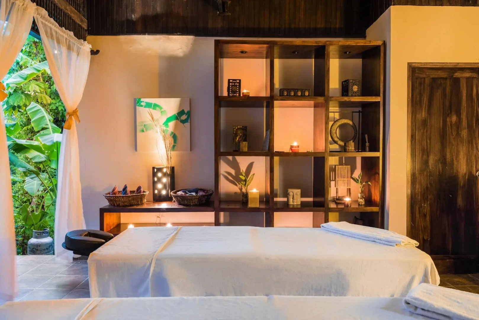 Tiki Villas Rainforest Lodge & Spa