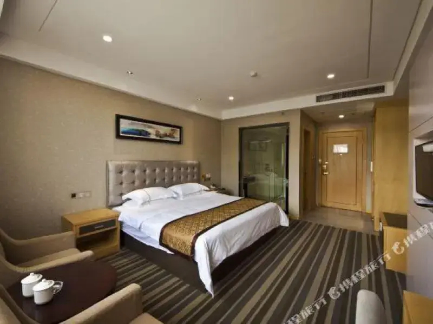 Weierhong City Hotel (Fu'an Wanli Plaza)