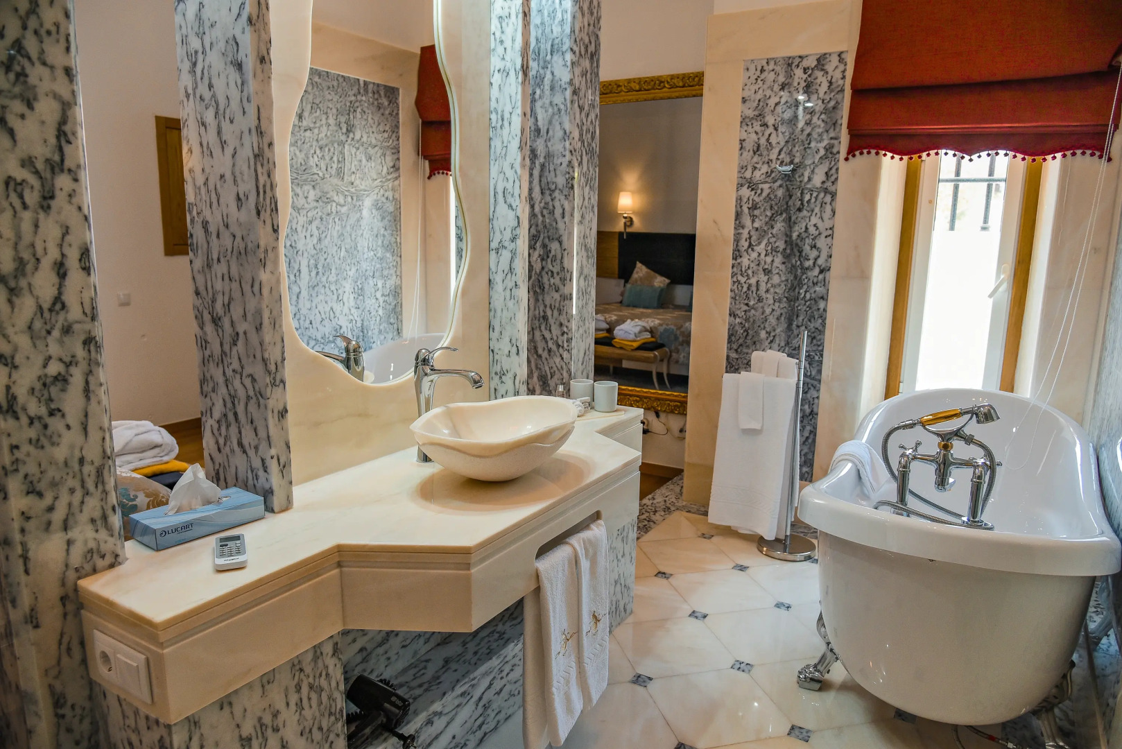 Sintra Marmòris Palace