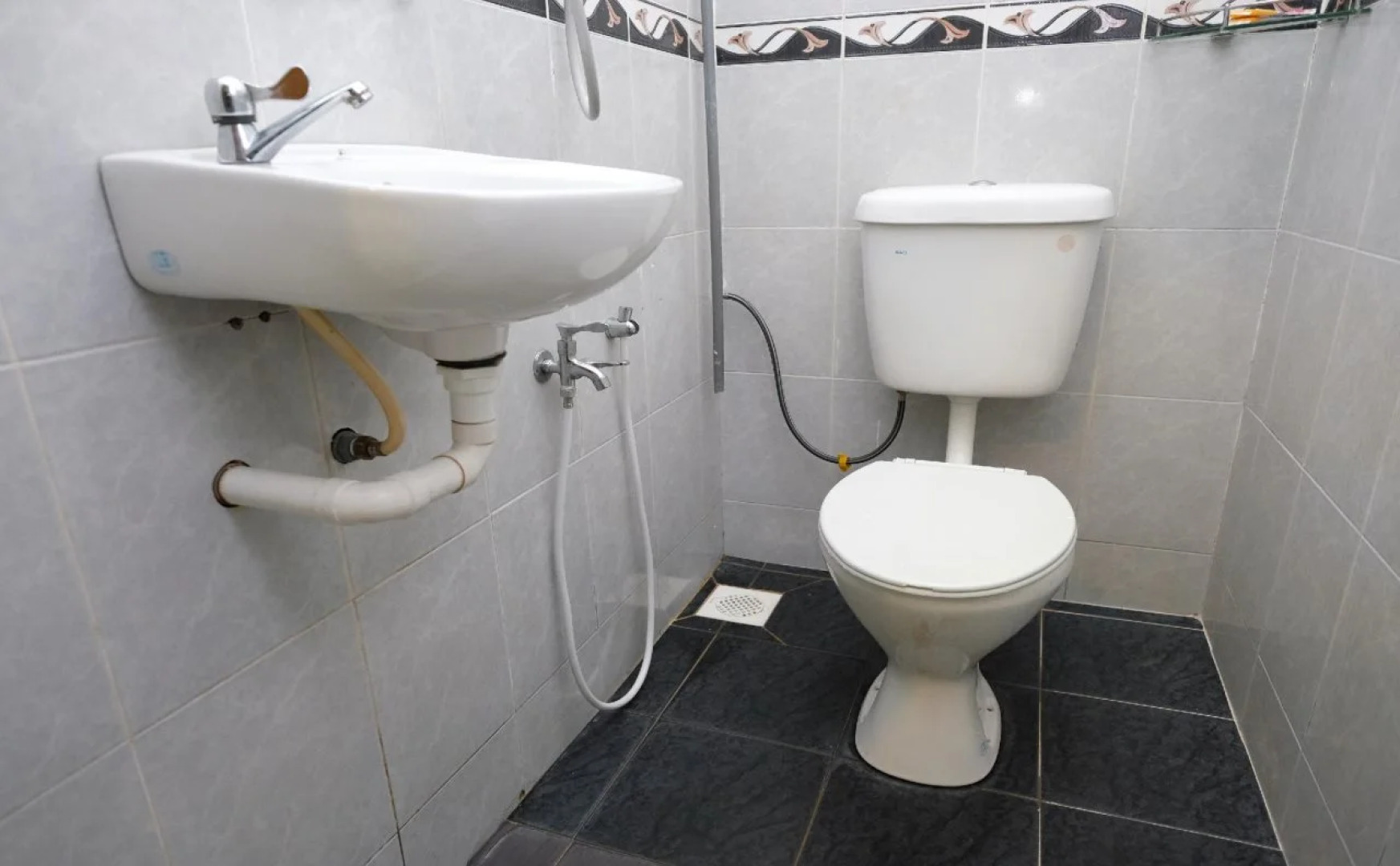 OYO 603 Sri Padang Inn