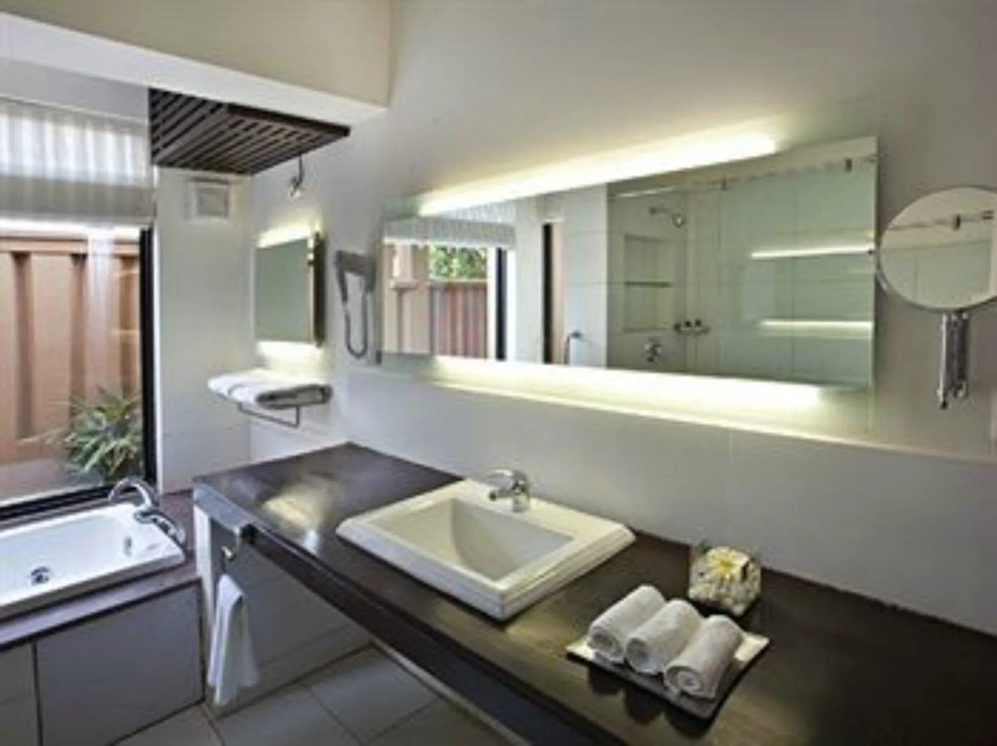 Lemon Tree Hotel Tarudhan Valley